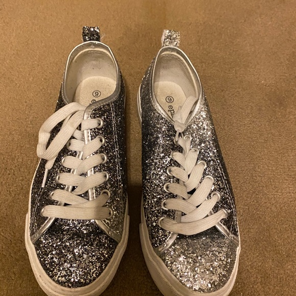 epicstep glitter shoes